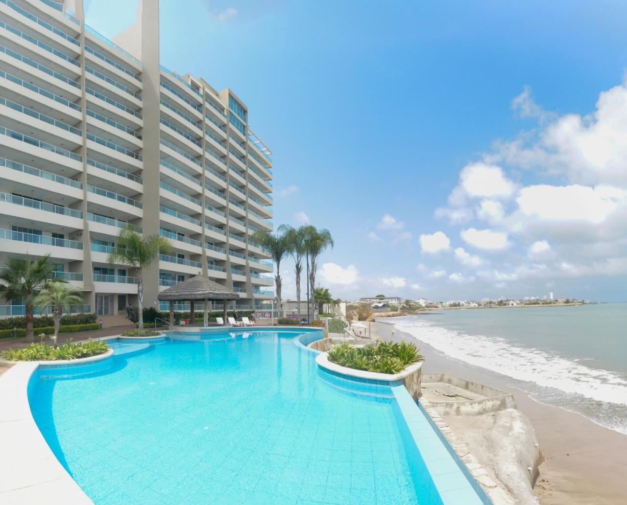 Lindo Departamento Al Pie De Playa Edificio Torre Oceanica Apartment Salinas  Bagian luar foto