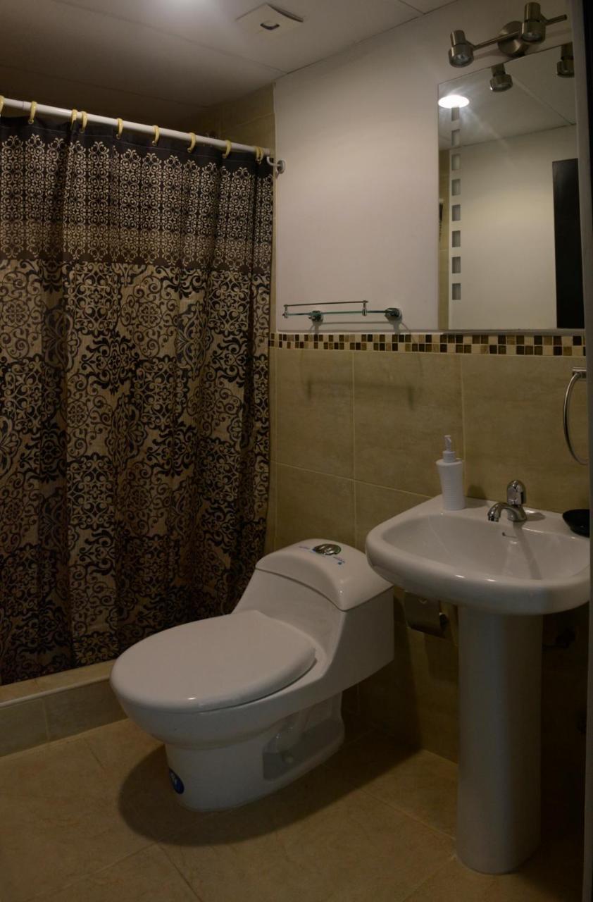 Lindo Departamento Al Pie De Playa Edificio Torre Oceanica Apartment Salinas  Bagian luar foto
